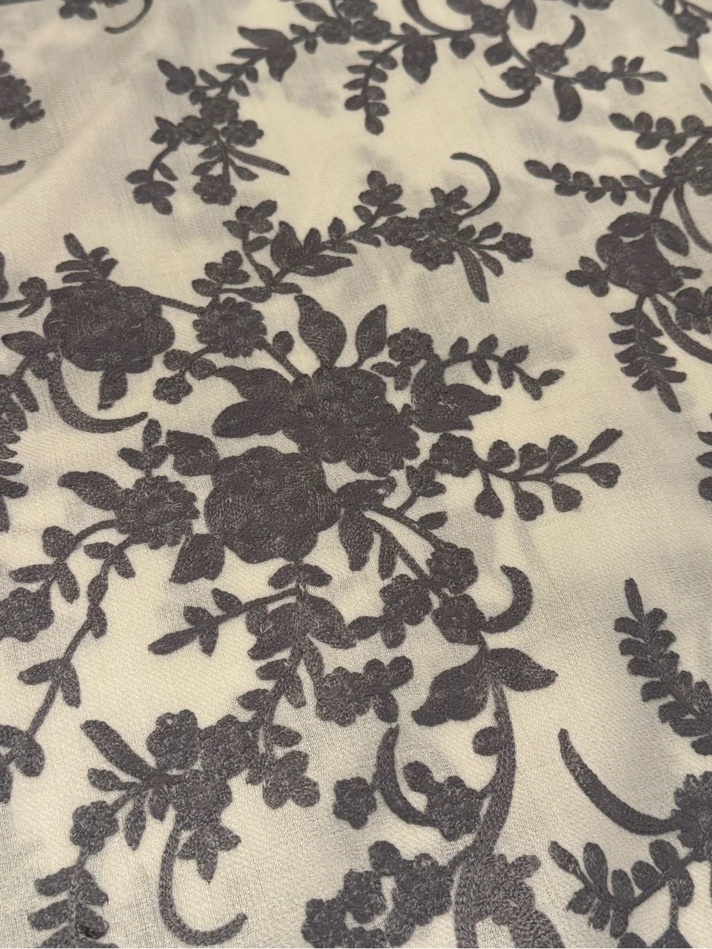 Pashmina Kashmiri Aari Embroidery Scarf, Embroidered Kashmiri Shawl